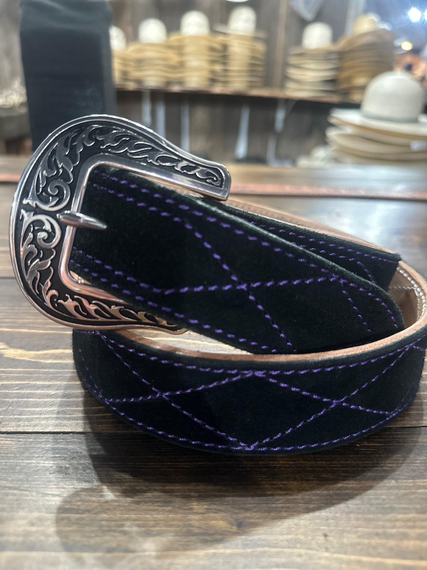 CADILLAC BLACK PURPLE DIAMOND STITCH