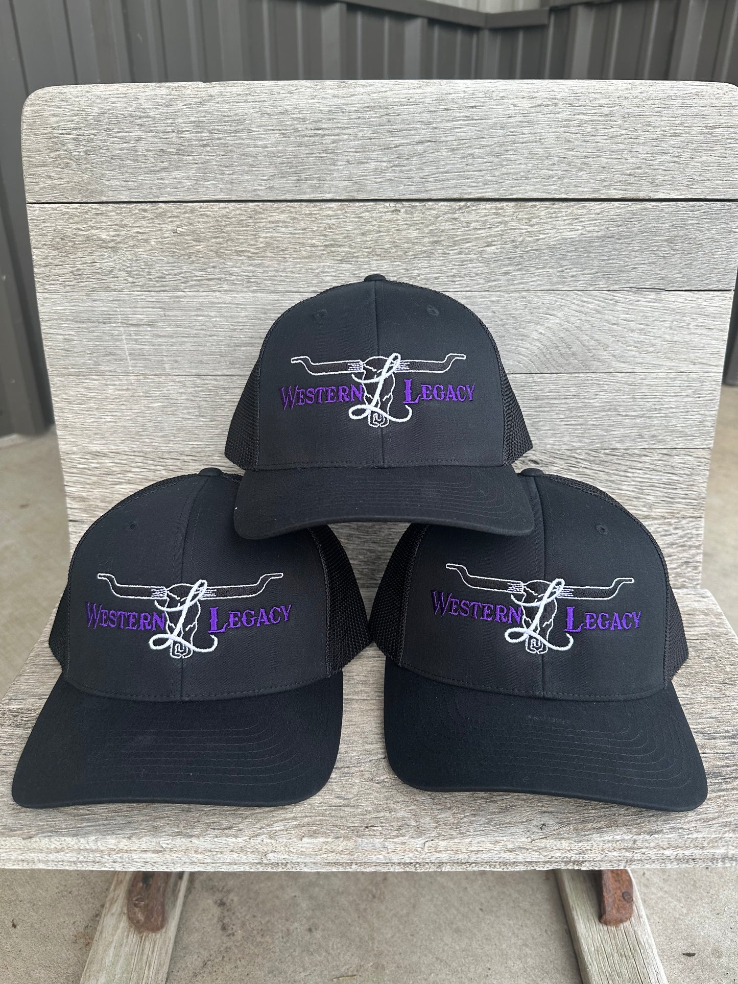 WL 112+ Trucker Cap Black/Black